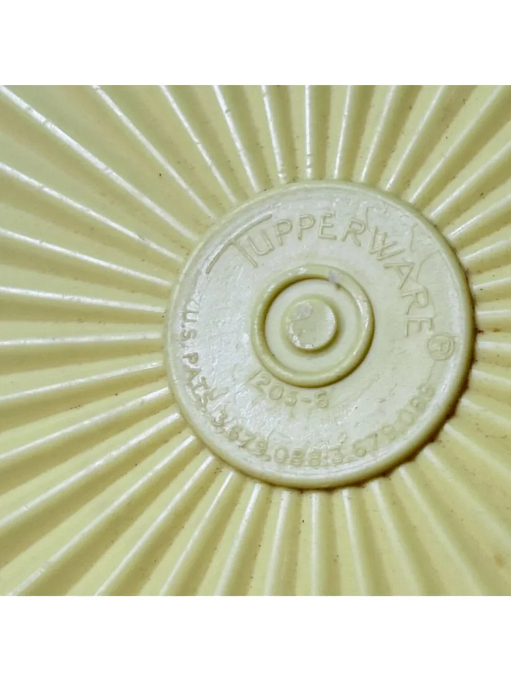 Vintage Tupperware Sunburst Servalier Canister 1204-5 Yellow Lid Storage